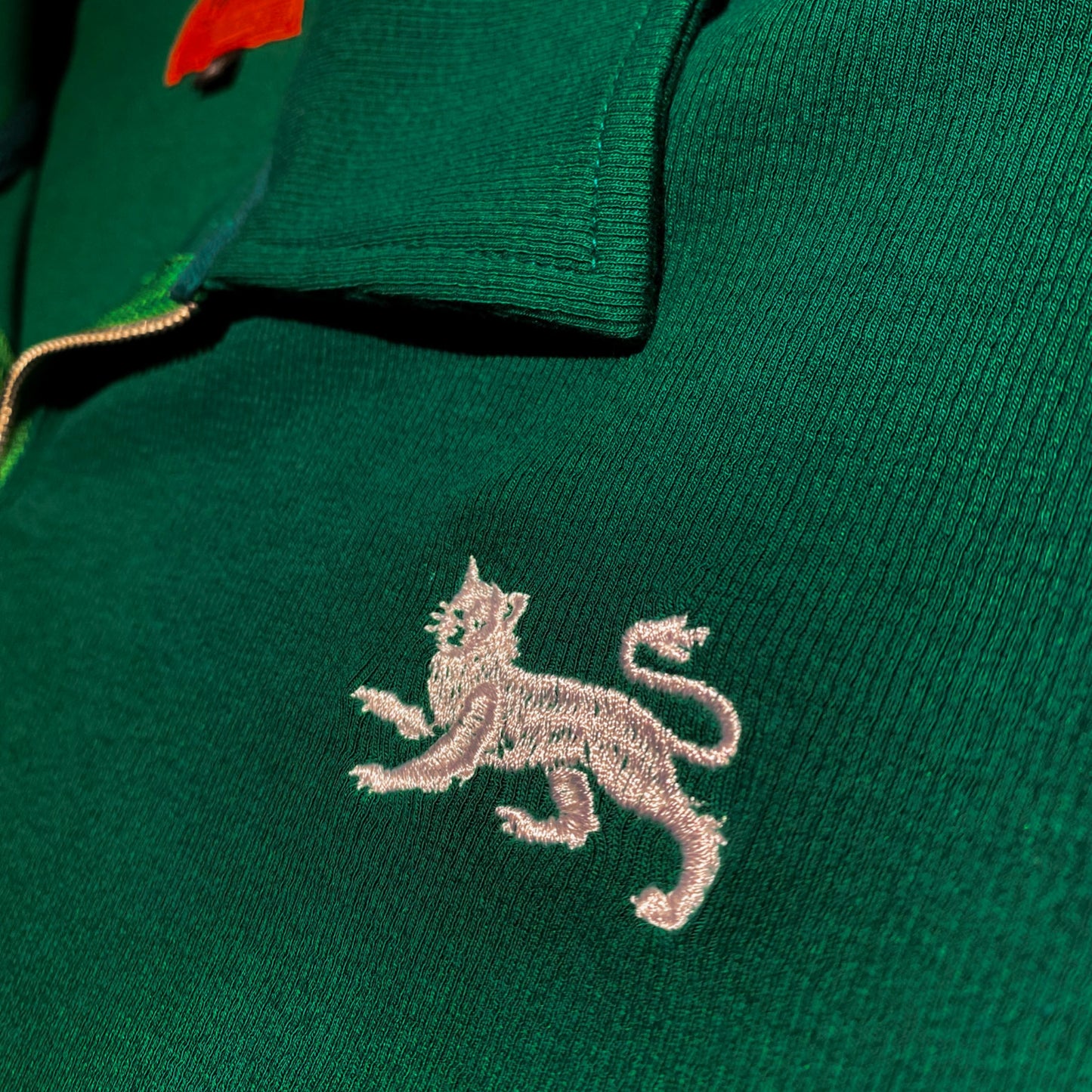 DAS GRÜN RIBBED POLO